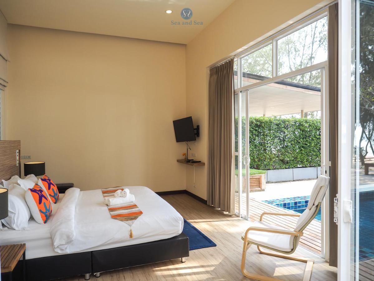 Sea And Sea Villa Sangaroon Ban Huai Yang Exterior photo