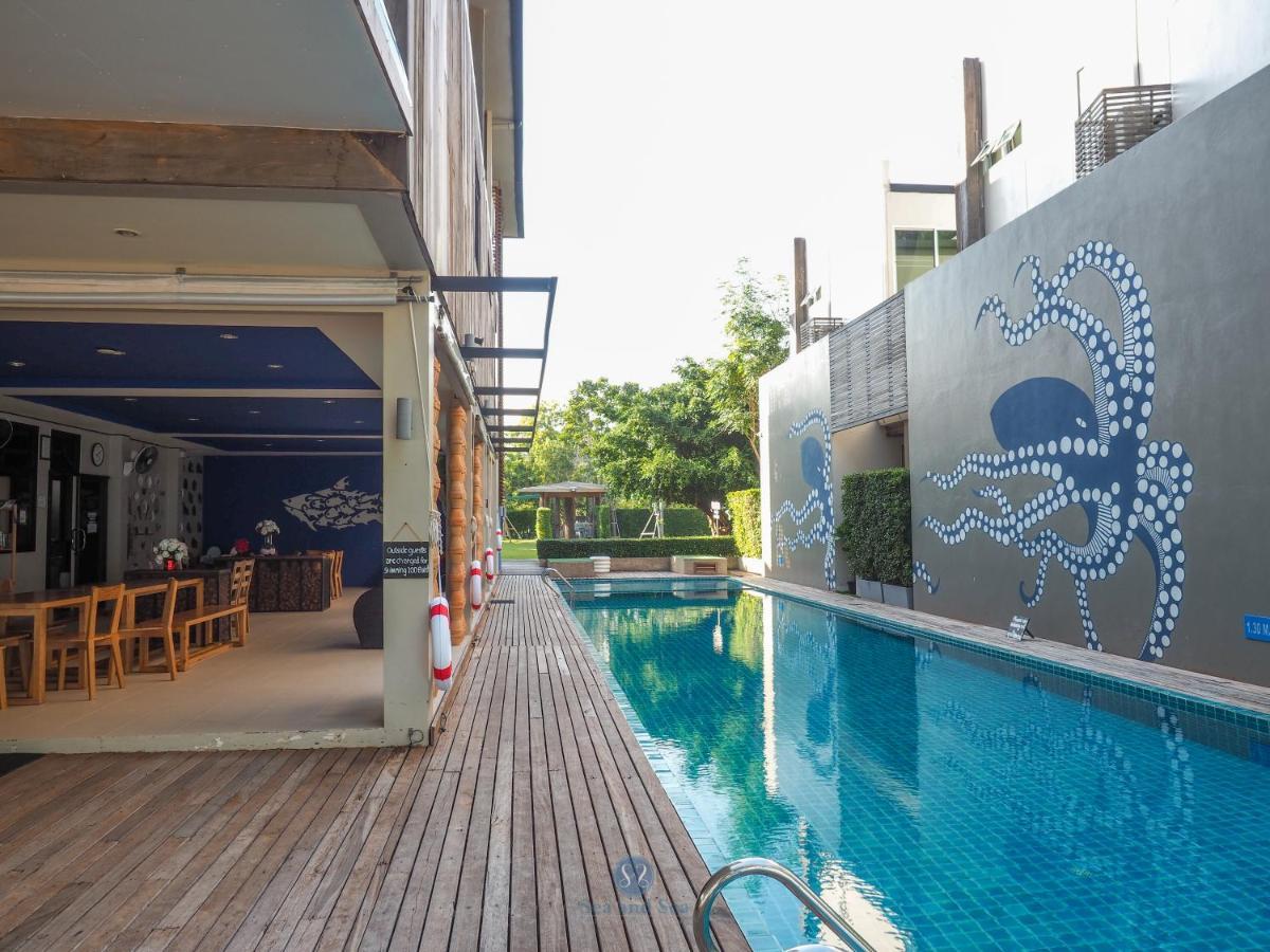 Sea And Sea Villa Sangaroon Ban Huai Yang Exterior photo