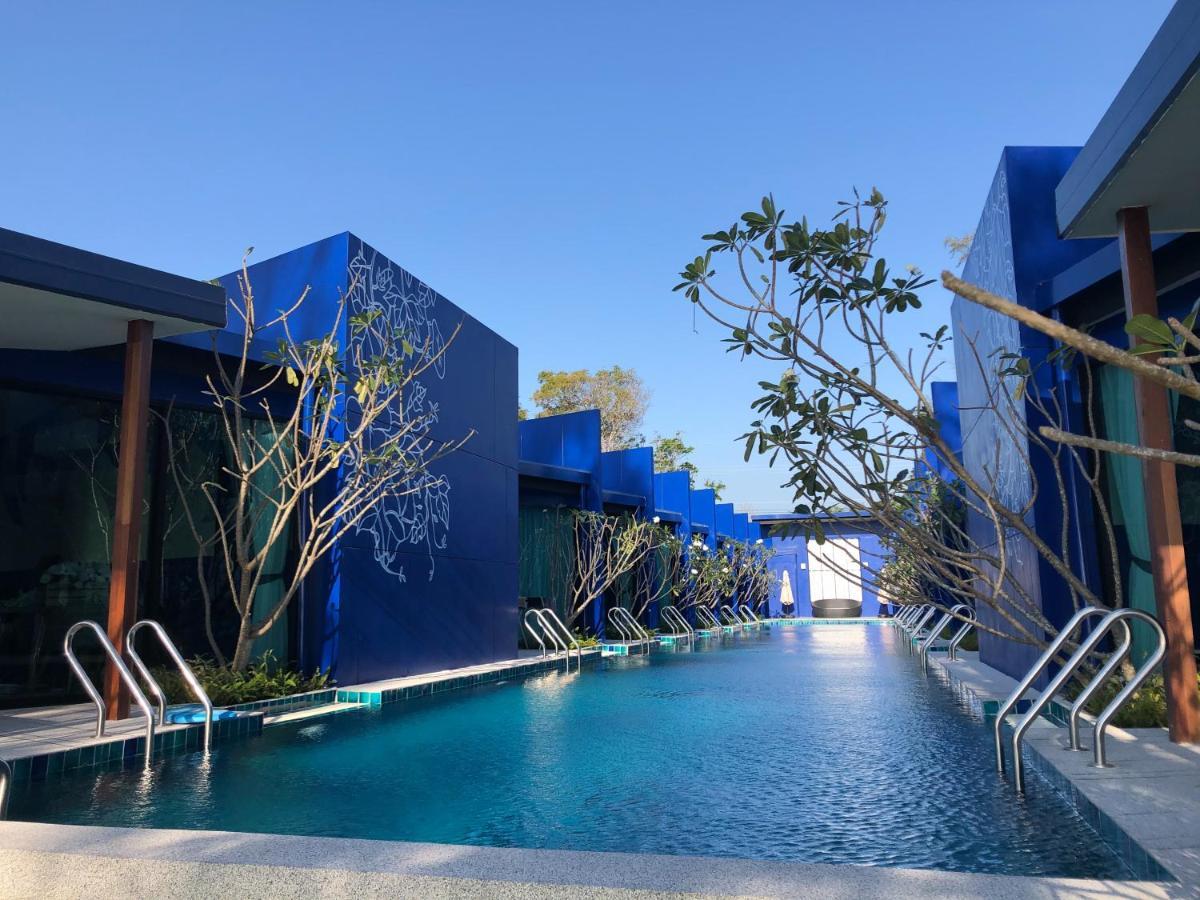 Sea And Sea Villa Sangaroon Ban Huai Yang Exterior photo