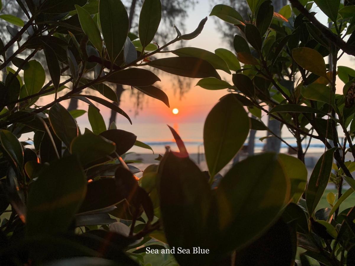Sea And Sea Villa Sangaroon Ban Huai Yang Exterior photo