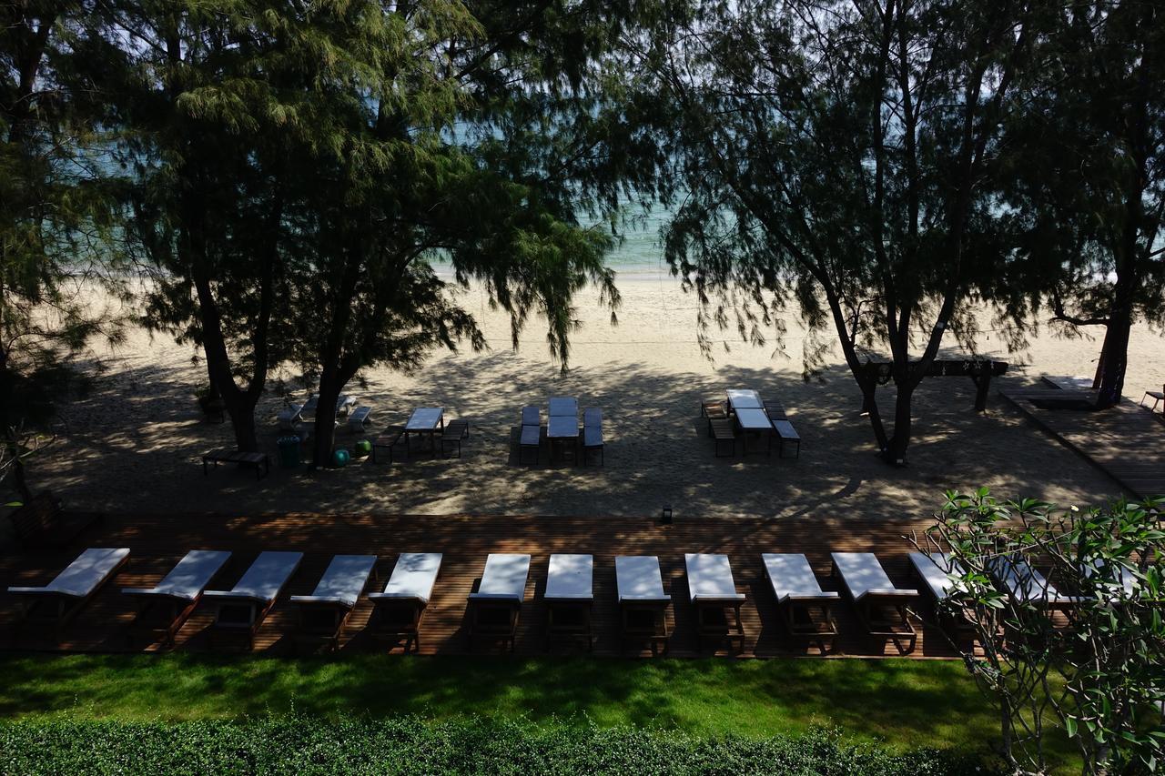 Sea And Sea Villa Sangaroon Ban Huai Yang Exterior photo