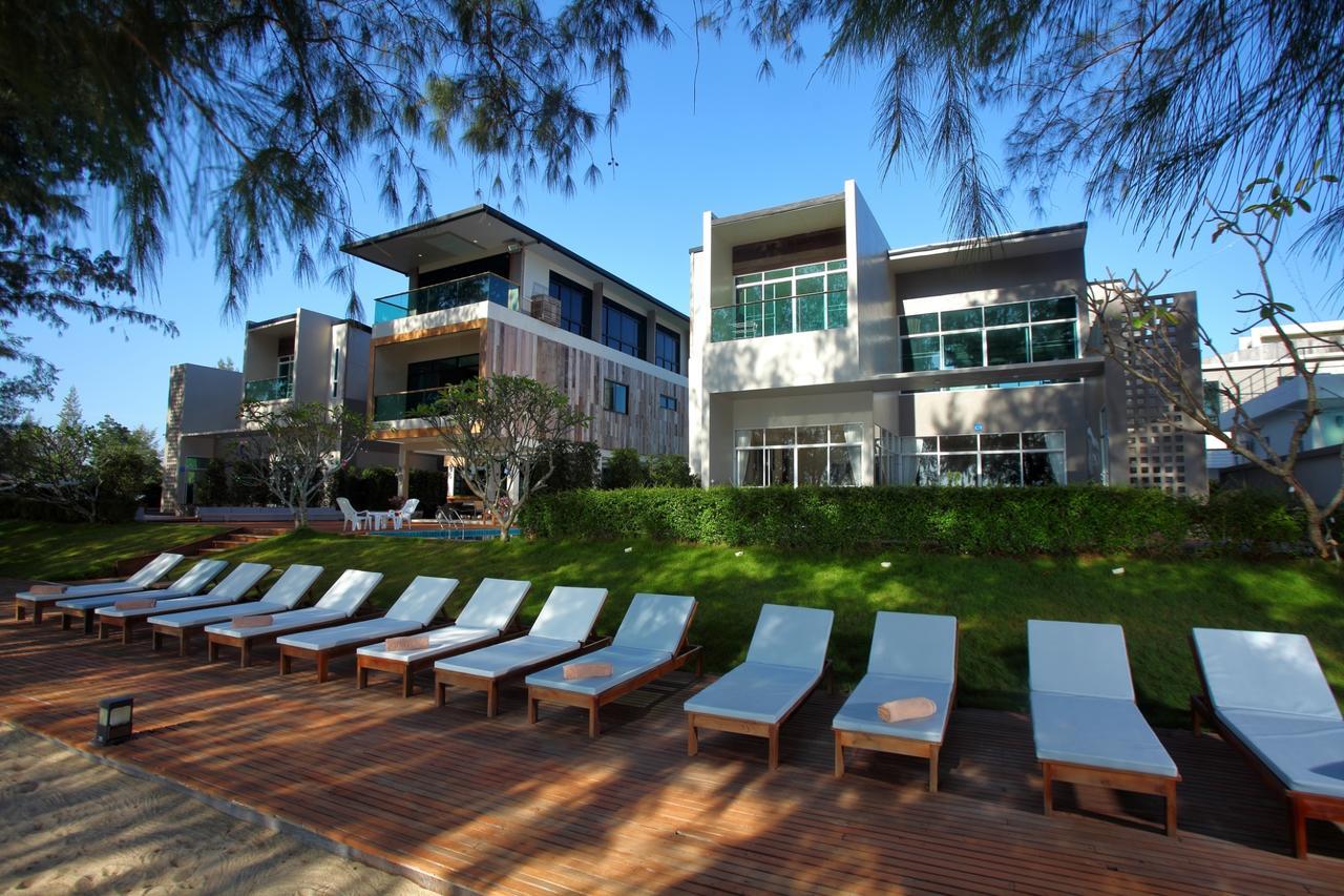 Sea And Sea Villa Sangaroon Ban Huai Yang Exterior photo
